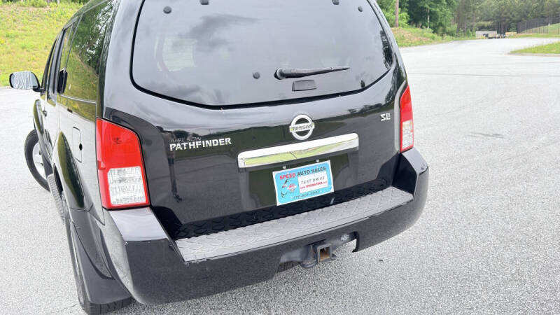 2010 Nissan Pathfinder LE