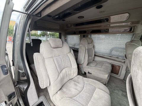 2003 Chevrolet Astro