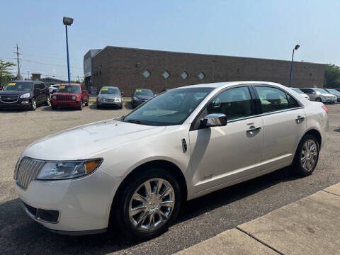 2011 Lincoln MKZ for sale at Xtreme Auto Sales LLC in Chesterfield MI