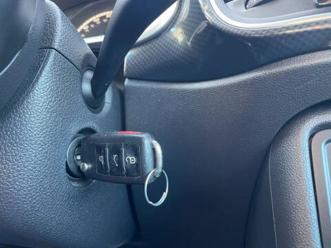 2013 Volkswagen Beetle Convertible