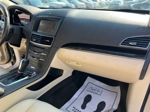 2014 Lincoln MKT Ecoboost