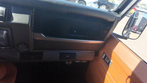 1983 Land Rover Defender