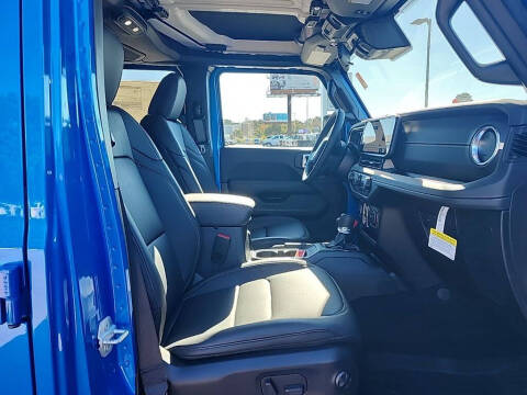 2025 Jeep Gladiator High Tide