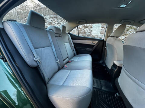 2016 Toyota Corolla LE