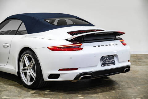 2017 Porsche 911 Carrera