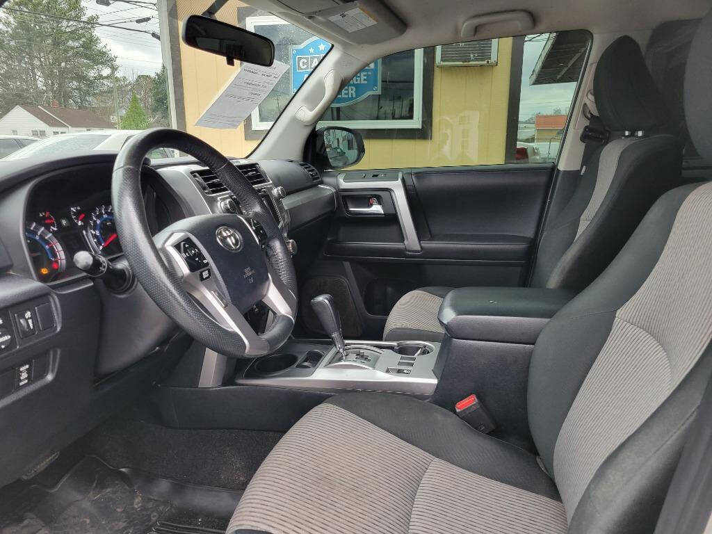 2018 Toyota 4Runner for sale at DAGO'S AUTO SALES LLC in Dalton, GA