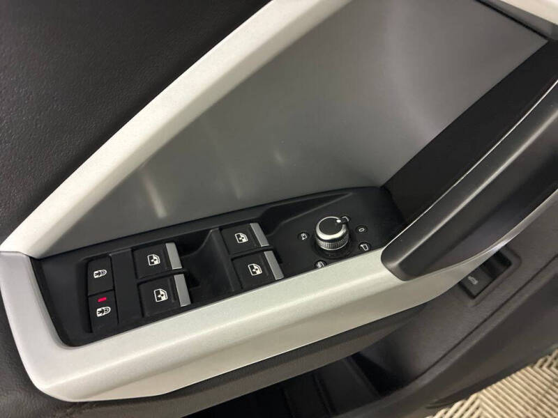 2021 Audi Q3 quattro S line Premium 45 TFSI