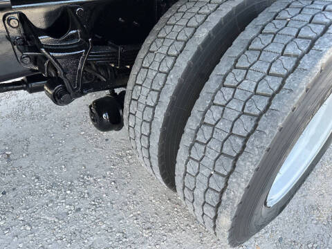 2020 International MV607