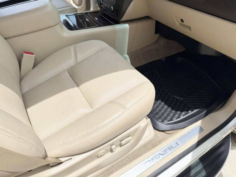 2014 GMC Yukon Denali