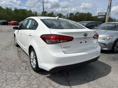 2017 Kia Forte S