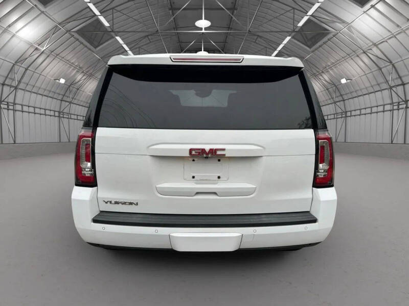 2017 GMC Yukon SLT