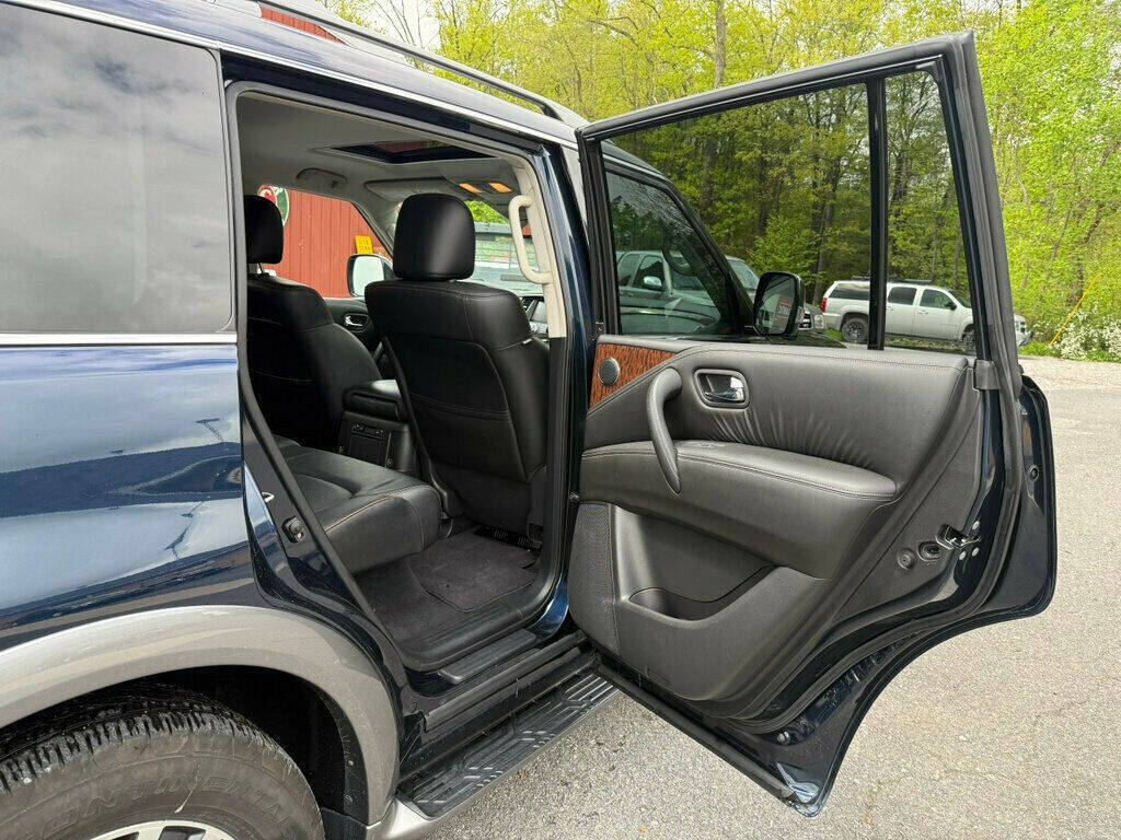 2018 Nissan Armada 38