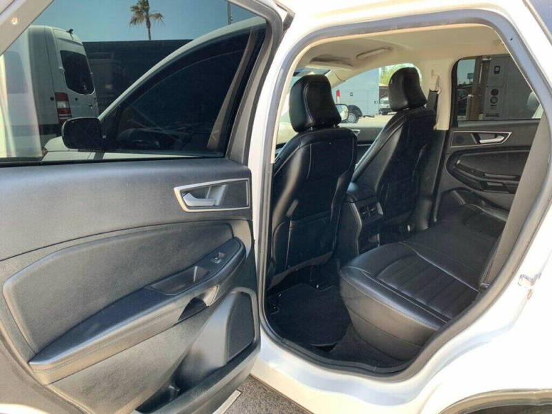 2022 Ford Edge SEL