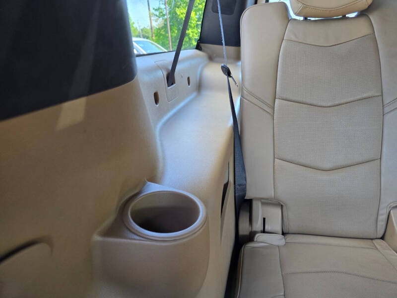 2019 Cadillac Escalade ESV Platinum