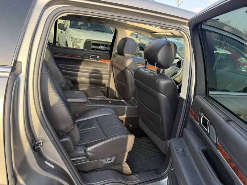 2016 Lincoln MKT EcoBoost