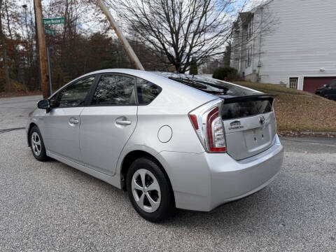2014 Toyota Prius Two