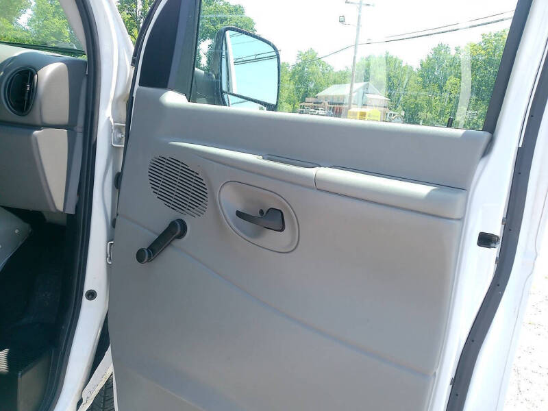 2006 Ford E-Series