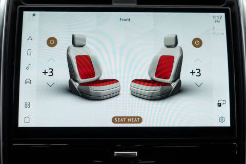 2023 Land Rover Discovery P300 S R-Dynamic