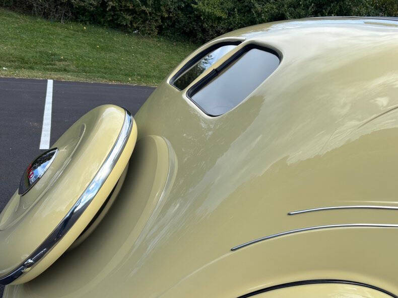 1934 Chrysler Airflow