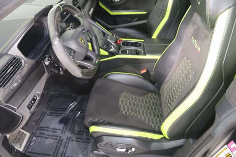 2022 Lamborghini Urus