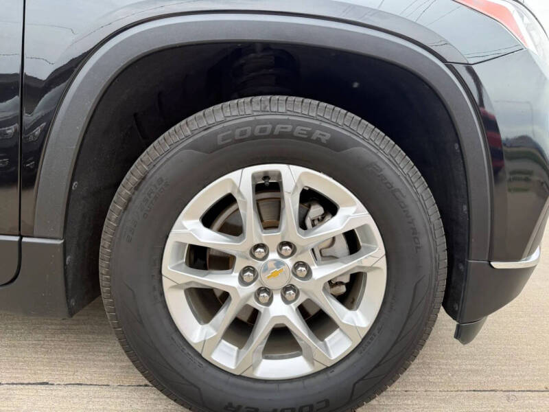 2020 Chevrolet Traverse LT Cloth