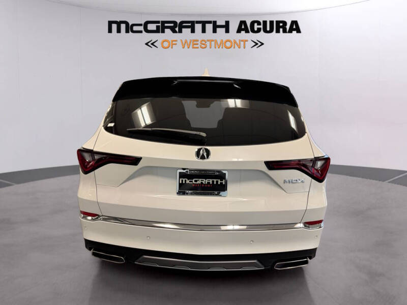2025 Acura MDX w/Tech