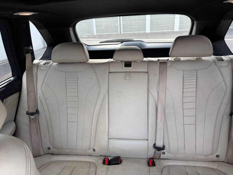 2017 BMW X5 xDrive50i