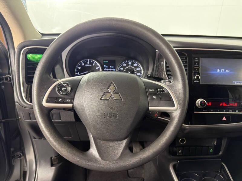 2020 Mitsubishi Outlander ES