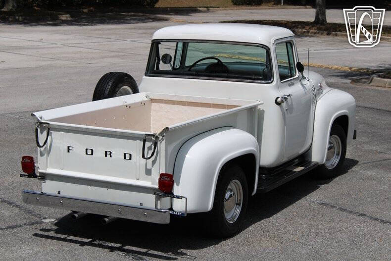 1956 Ford F-100