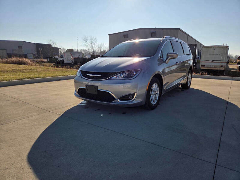 2020 Chrysler Pacifica Touring L