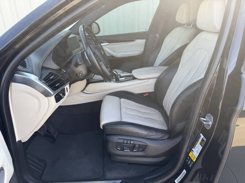 2017 BMW X6 xDrive50i