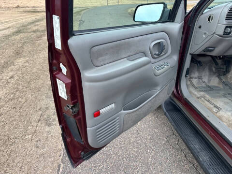 1999 GMC Suburban K2500 SLE