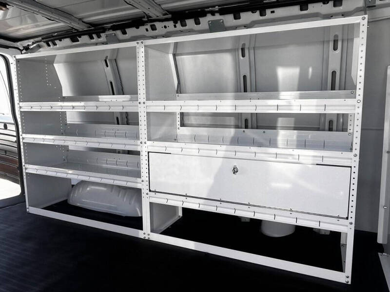 2025 GMC Savana 2500