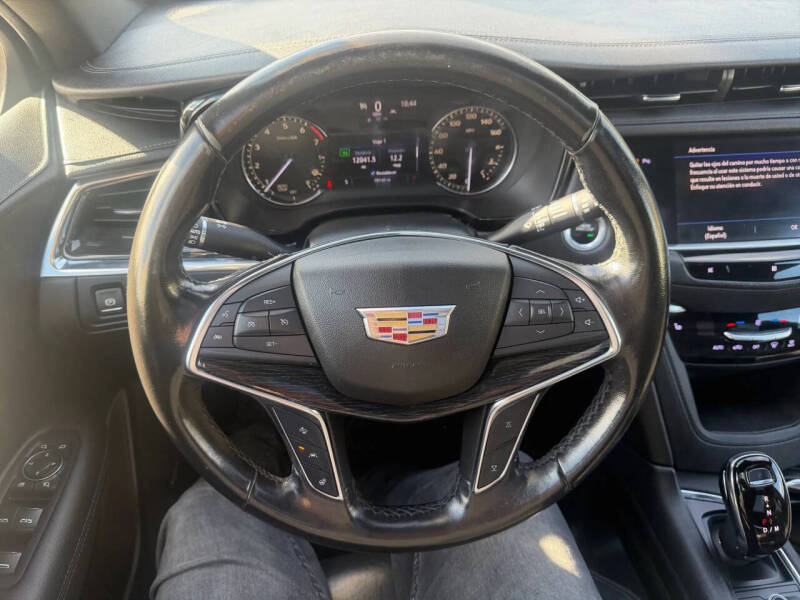 2020 Cadillac XT5 Premium Luxury