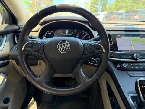 2017 Buick LaCrosse Essence