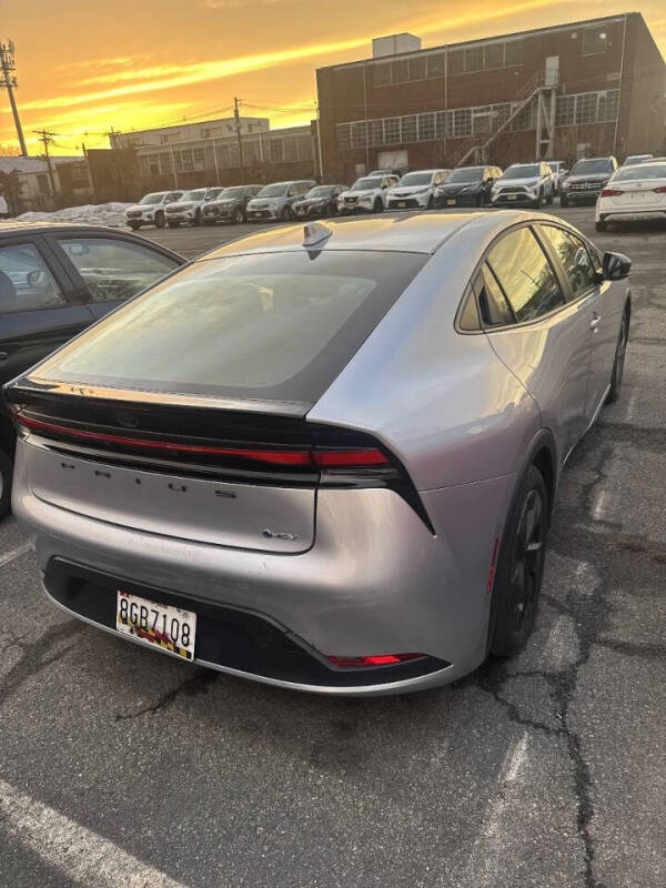 2024 Toyota Prius LE