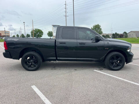 2017 RAM 1500 Express