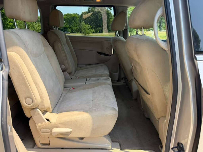 2012 Nissan Quest 3.5 S