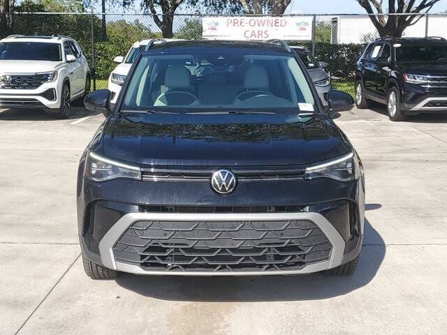 2025 Volkswagen Taos SE