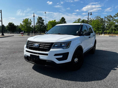 2016 Ford Explorer for sale at CLIFTON COLFAX AUTO MALL in Clifton NJ