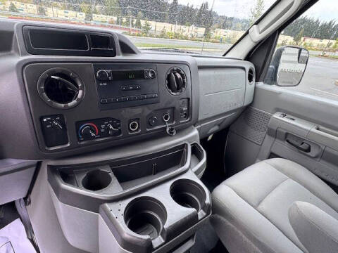 2011 Ford E-Series E-250