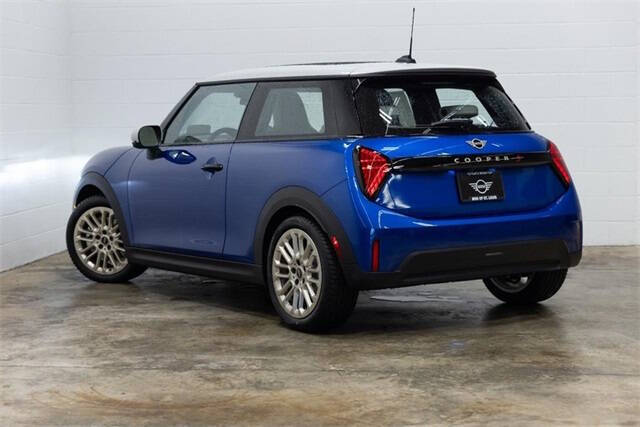 2025 MINI Hardtop 2 Door