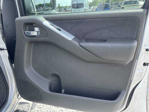 2008 Nissan Pathfinder SE