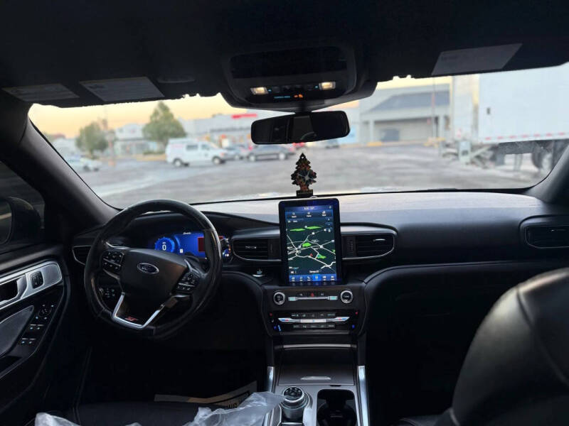 2020 Ford Explorer ST