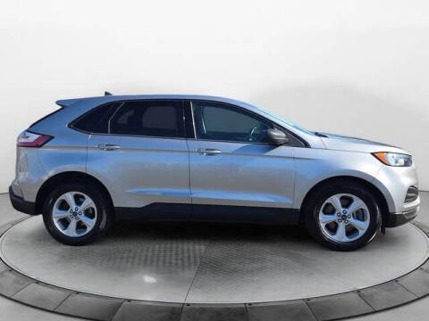 2020 Ford Edge SE