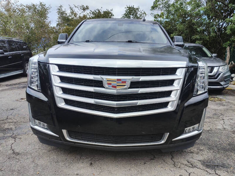 2016 Cadillac Escalade ESV Standard