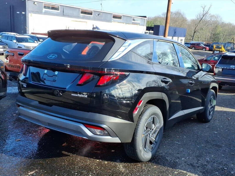 2026 Hyundai Tucson Hybrid Blue SE