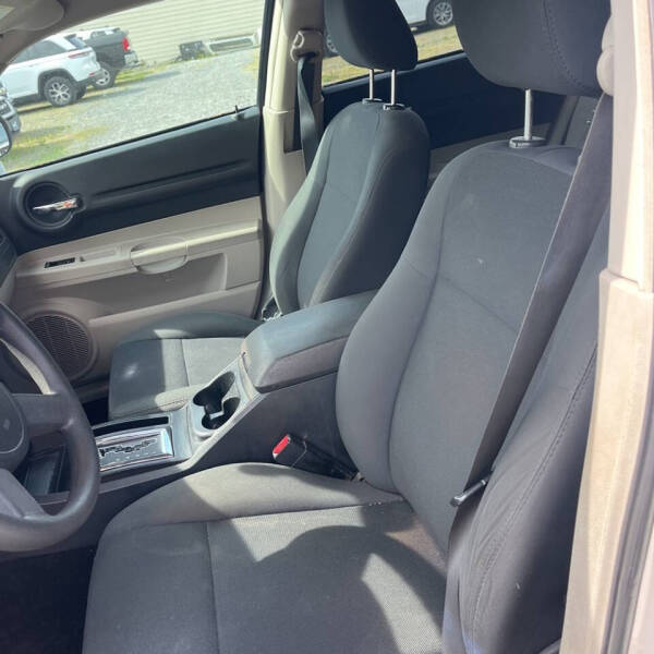 2007 Dodge Magnum SE