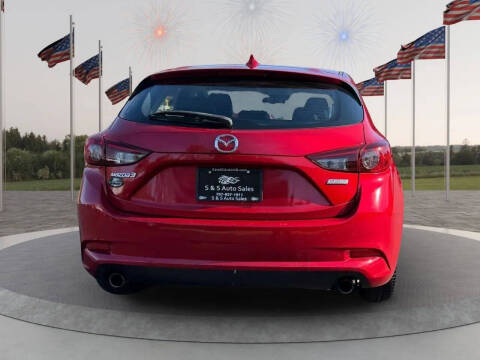 2017 Mazda MAZDA3 Grand Touring