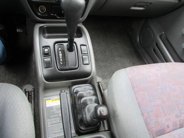 1999 Chevrolet Tracker